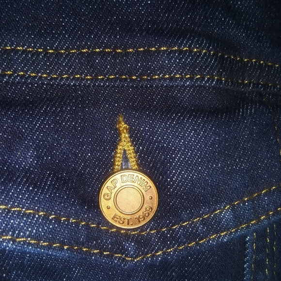 Women's Gap jean jacket brand new - Picture 2 of 5